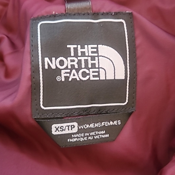 NorthFace down vest - Picture 2 of 4